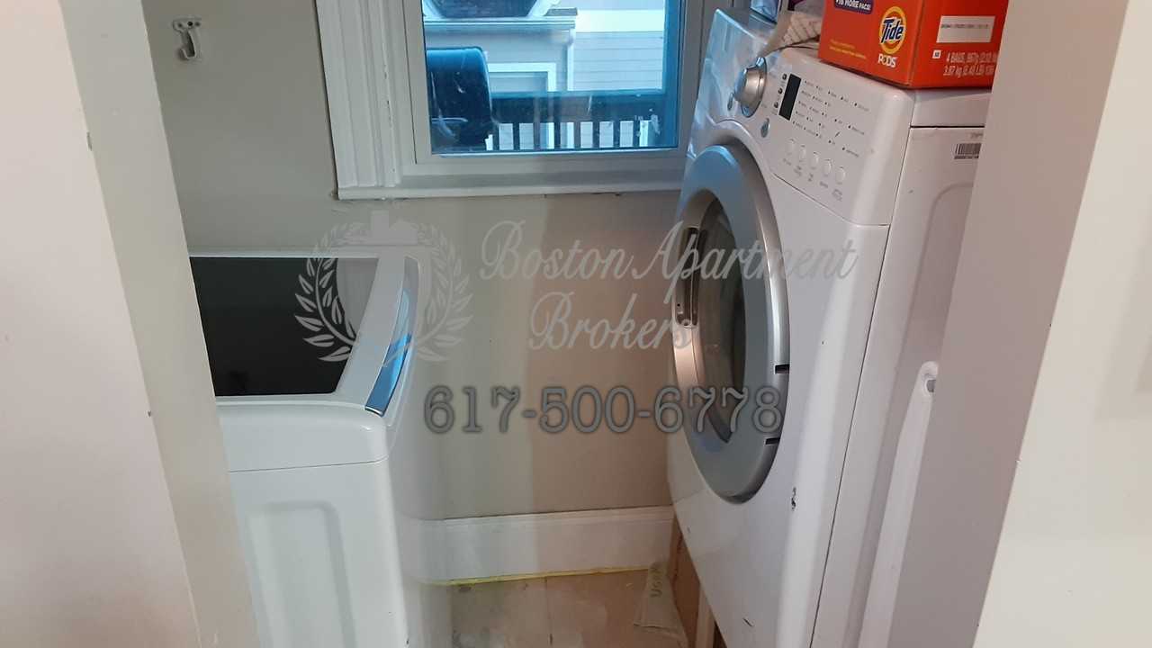 48 Cherokee St #3 - Photo 4 of 23