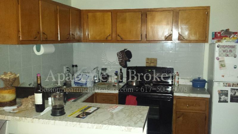 364 Faneuil St #5 - Photo 3 of 10