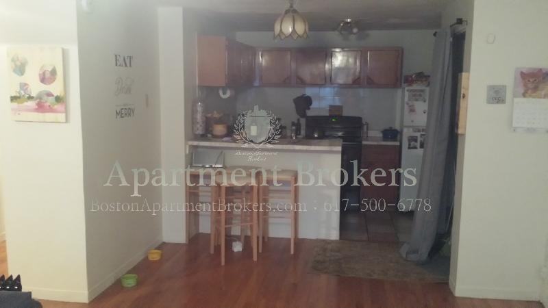 364 Faneuil St #5 - Photo 4 of 10