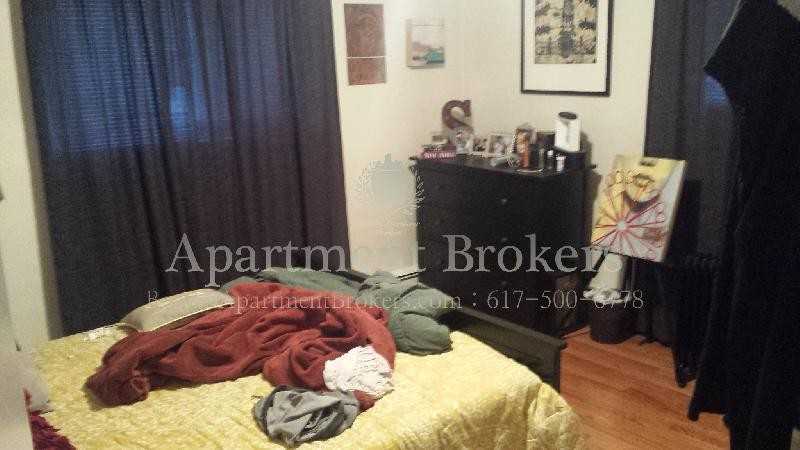 360 Faneuil St #5 - Photo 6 of 12