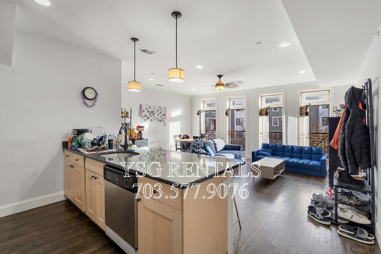 1438 Tremont St #1 - Photo 4 of 30