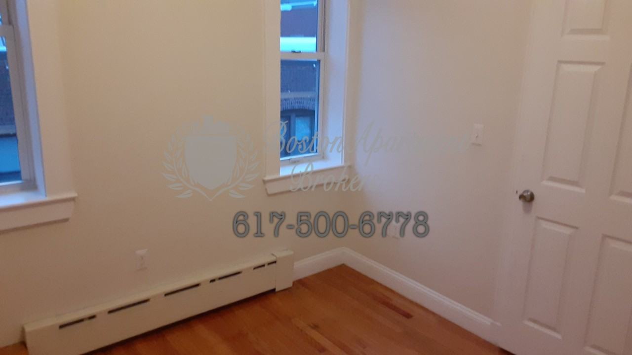 87 Fenway #B1 - Photo 7 of 17