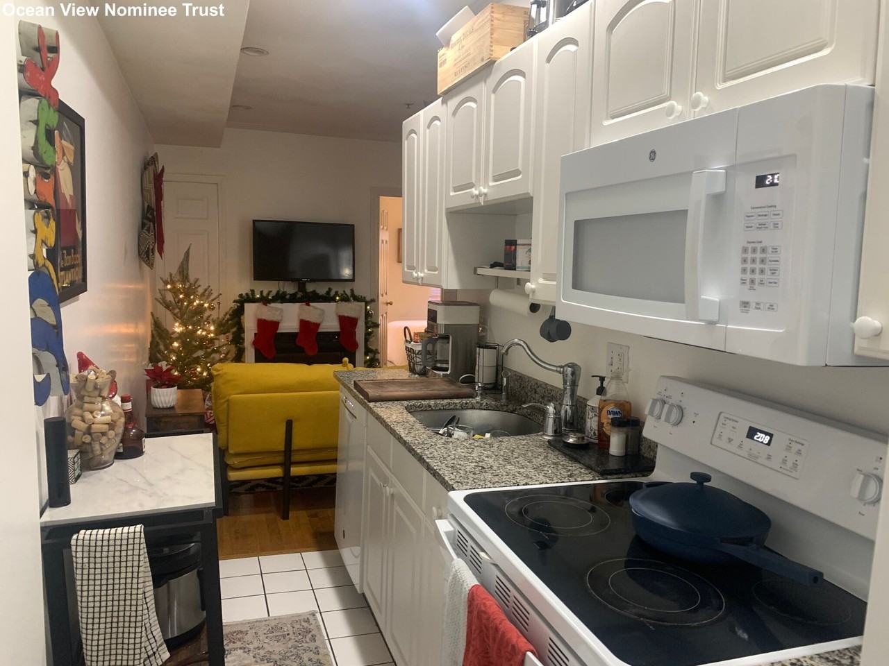 8 Wiget St #4 - Photo 3 of 24