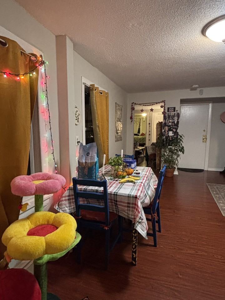 250 Bennington St #3 - Photo 4 of 28