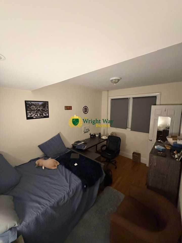 75 Egmont St #5DW - Photo 4 of 9