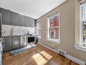 22 Charter St #3 - Photo 1 of 1