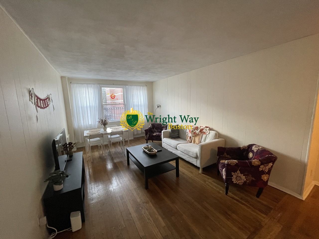 1871 Commonwealth Ave #5 - Photo 2 of 4