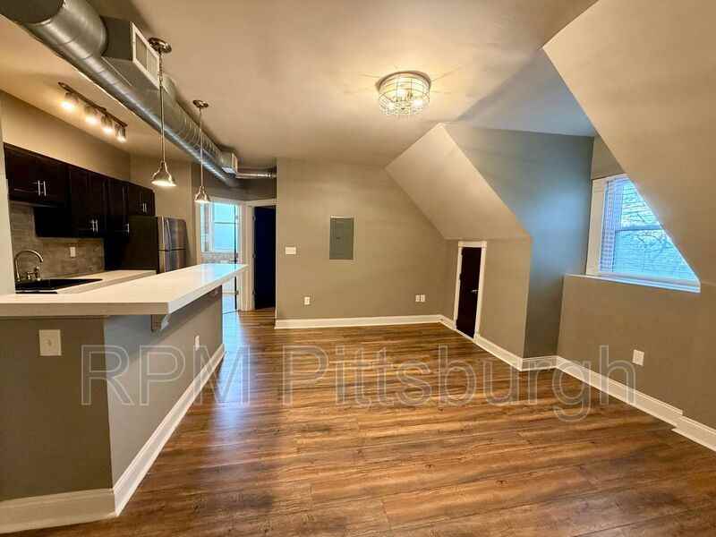 227 N Negley Ave #8 - Photo 6 of 12