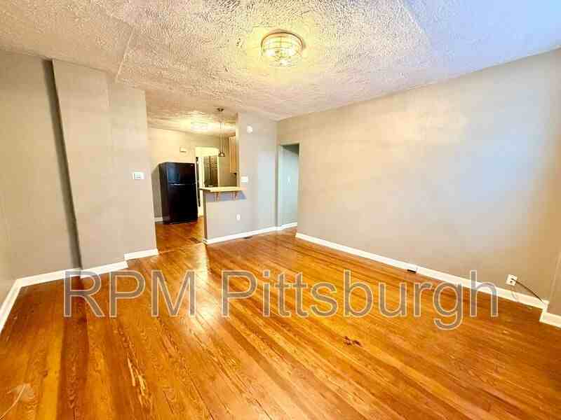 2614 Larkins Way #1 - Photo 7 of 11