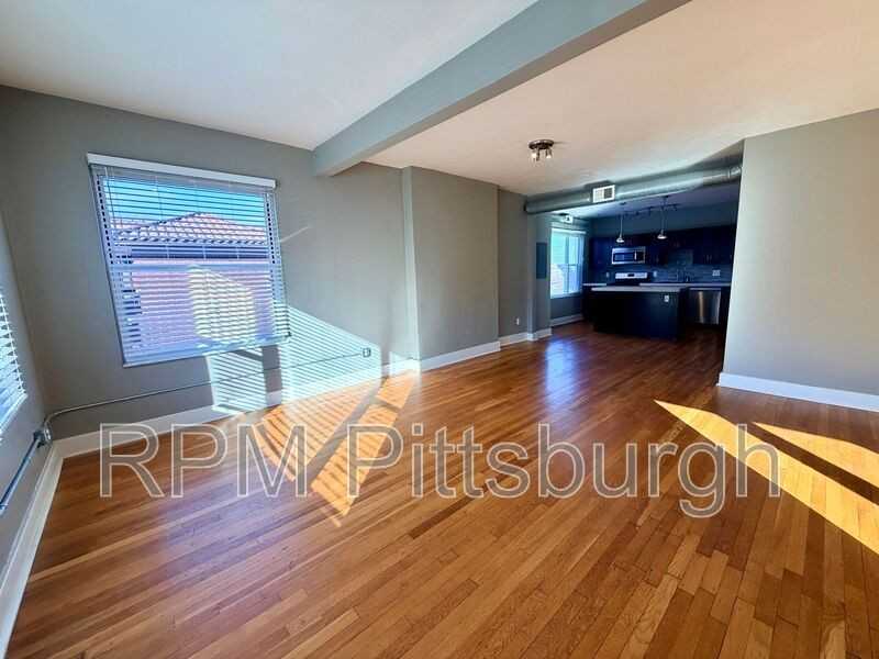 6407 Bartlett St #2 - Photo 7 of 16