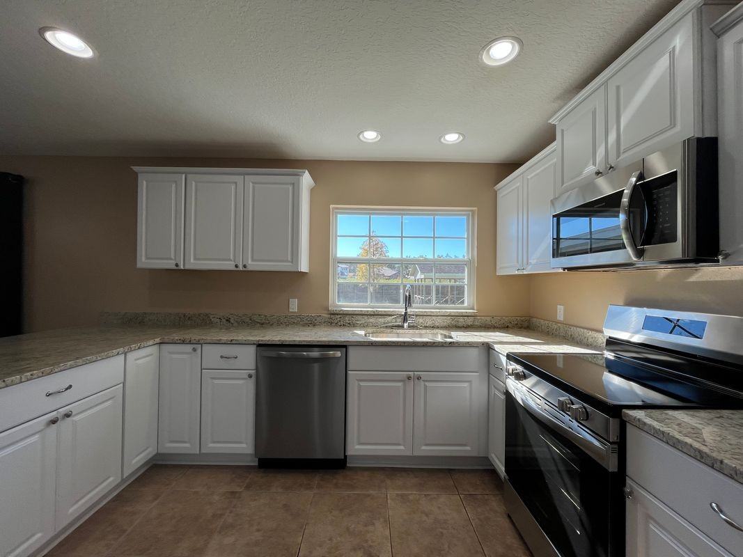 197 Hidden Lake Dr - Photo 6 of 22