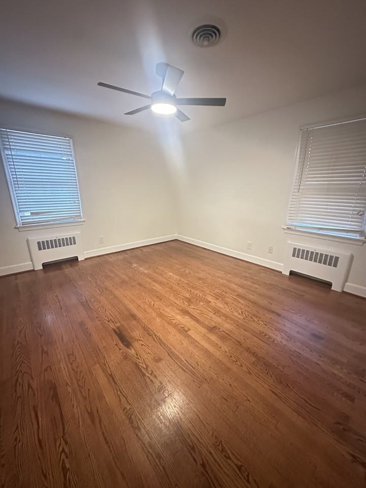 475 E Bayview Blvd #NA - Photo 5 of 13