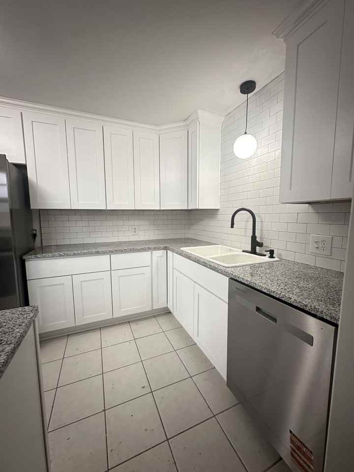 475 E Bayview Blvd #NA - Photo 7 of 13