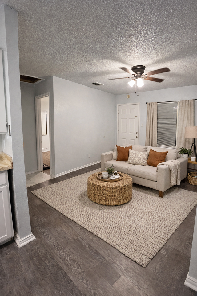 304 E Oakdale St #304B - Photo 5 of 20