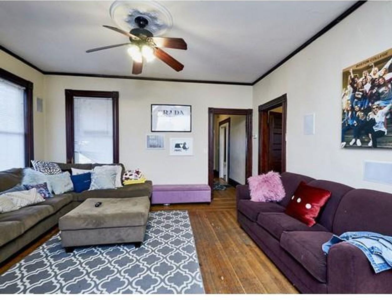 295 Foster St - Photo 4 of 18