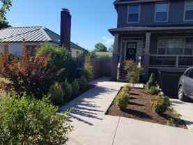 MDRMND - 7936 SE Raymond St. - Photo 1 of 1