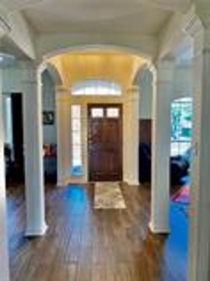 15802 Garrison Cir - Photo 2 of 18