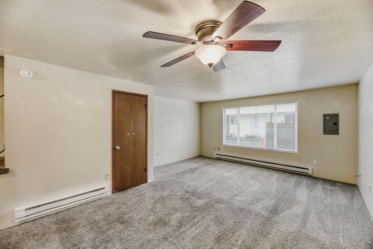 6911 Rainier Dr #1 - Photo 3 of 11