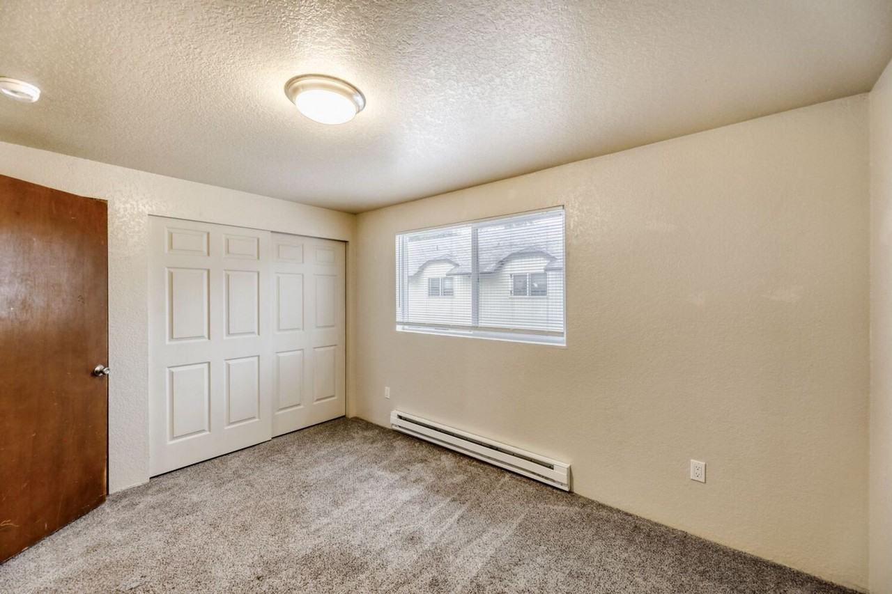 6911 Rainier Dr #1 - Photo 6 of 11