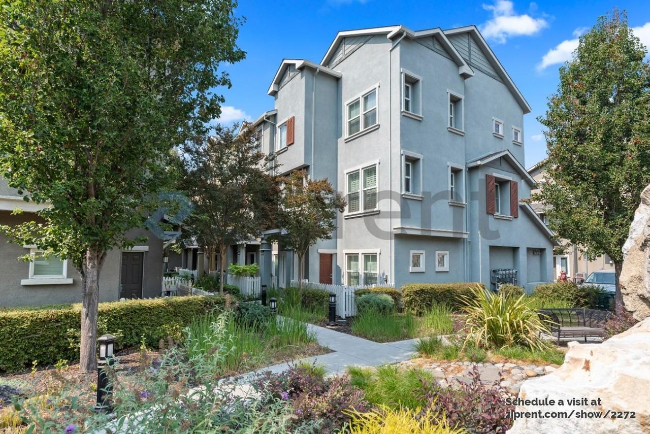 1241 Arabica Ter - Photo 2 of 18