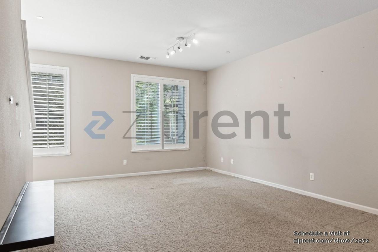 1241 Arabica Ter - Photo 4 of 18