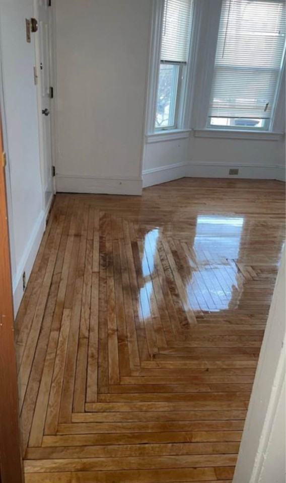 47 Webster St #2 - Photo 3 of 9