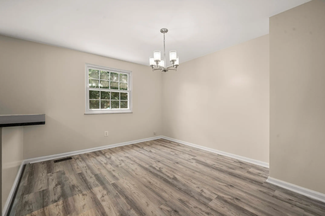 5241 Saint Genevieve Pl - Photo 5 of 32