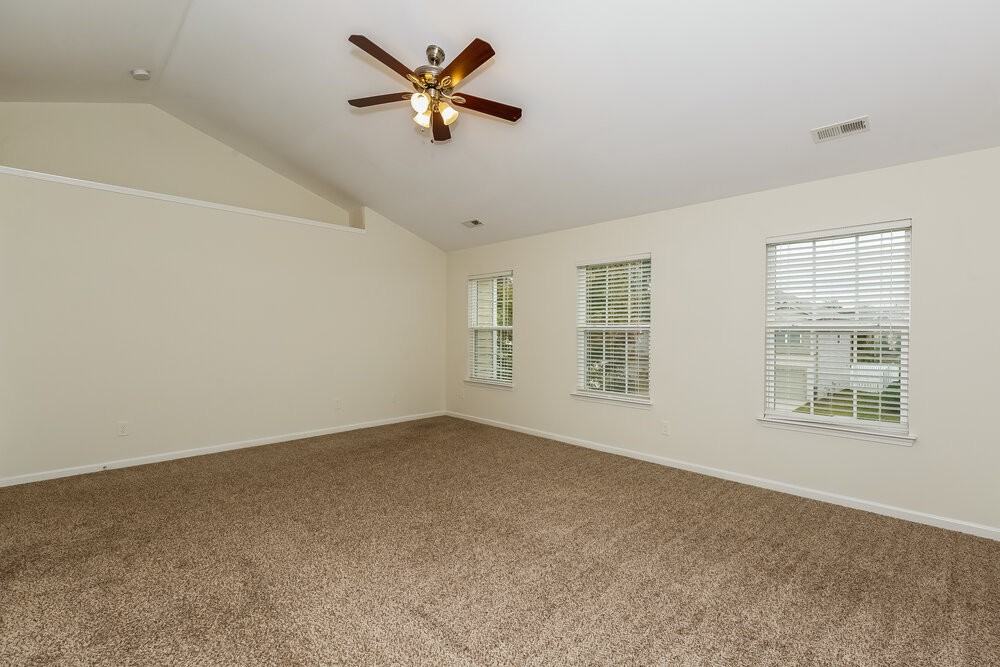 7911 Hereford St - Photo 7 of 16