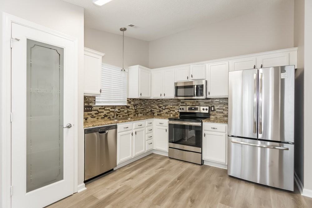 1610 Royal Tree Ct - Photo 7 of 16