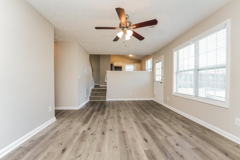 2249 Ligney Creek Ln - Photo 5 of 17