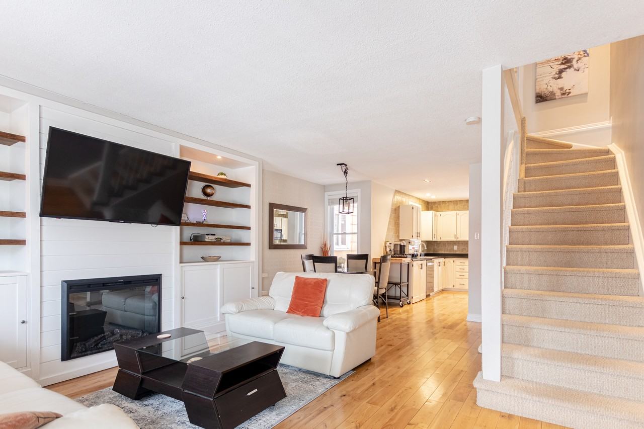 492 Cambridge Street South - Photo 3 of 23