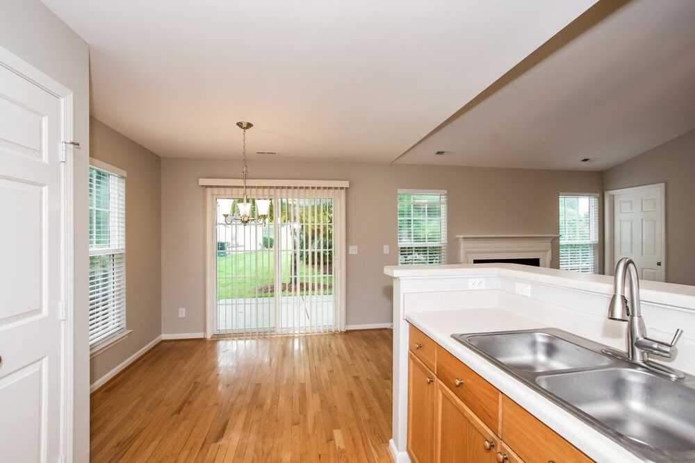 6724 Mimosa St - Photo 7 of 16