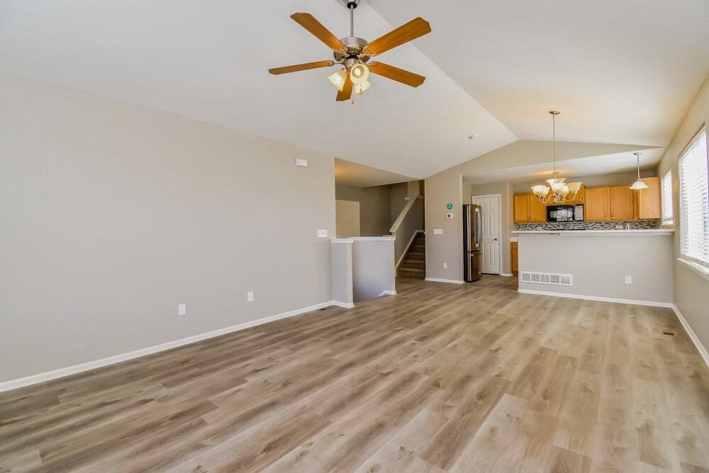 9489 Portmarnock Ct - Photo 5 of 17