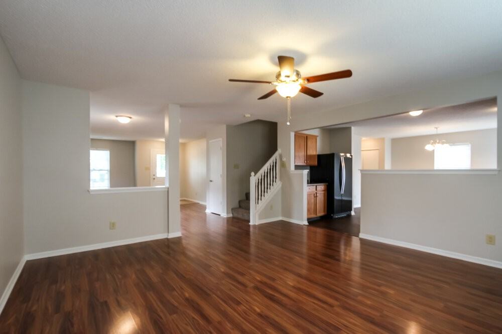 10743 Timothy Ln - Photo 3 of 15