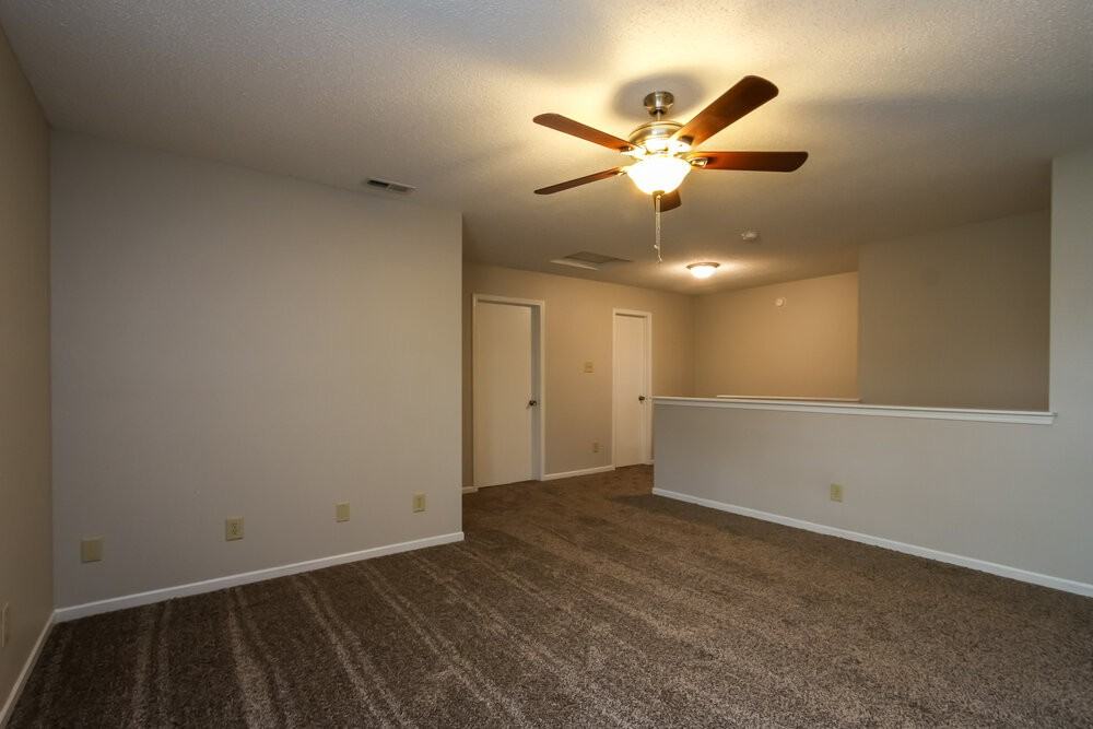 10743 Timothy Ln - Photo 6 of 15