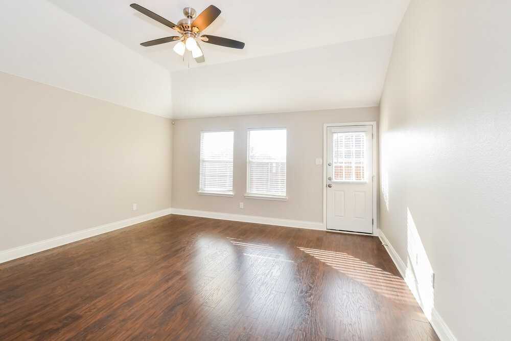 2063 Fair Crest Trl - Photo 4 of 19