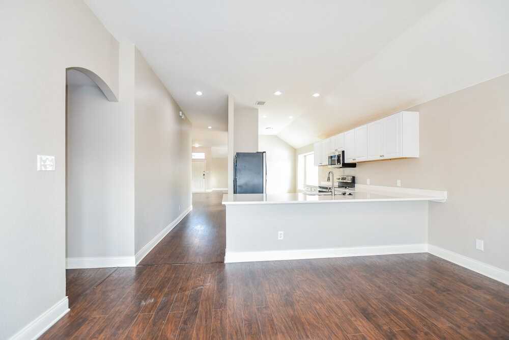 2063 Fair Crest Trl - Photo 5 of 19