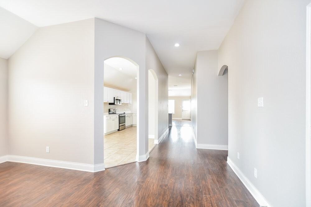 2063 Fair Crest Trl - Photo 7 of 19