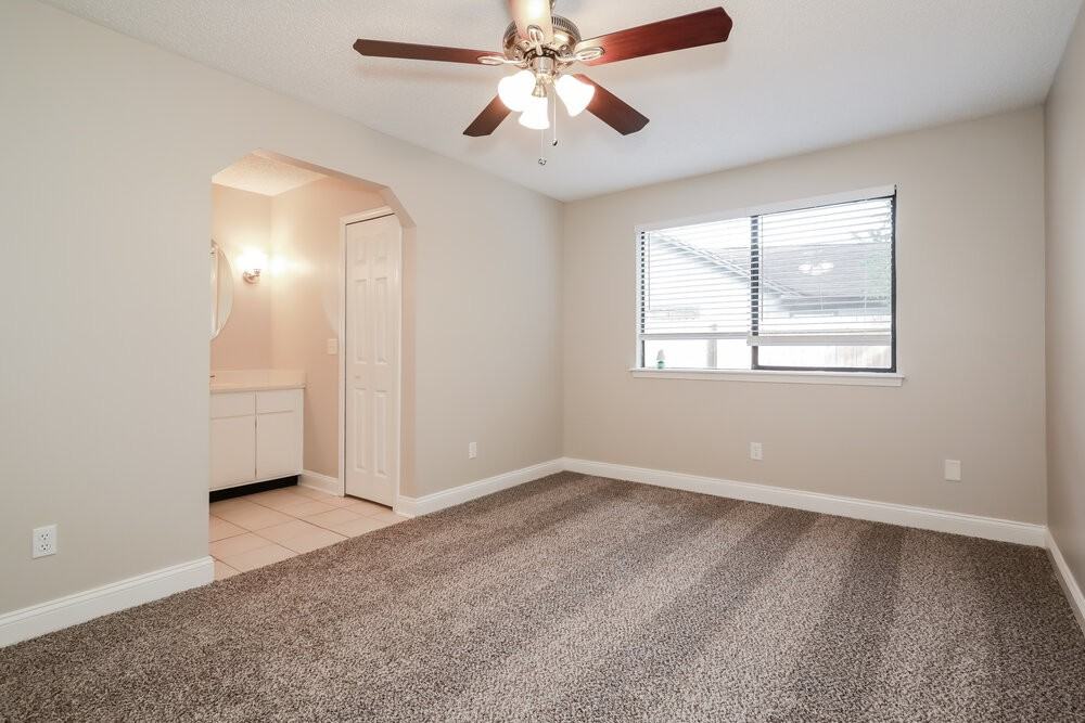 1752 Saint Ives Dr - Photo 7 of 15