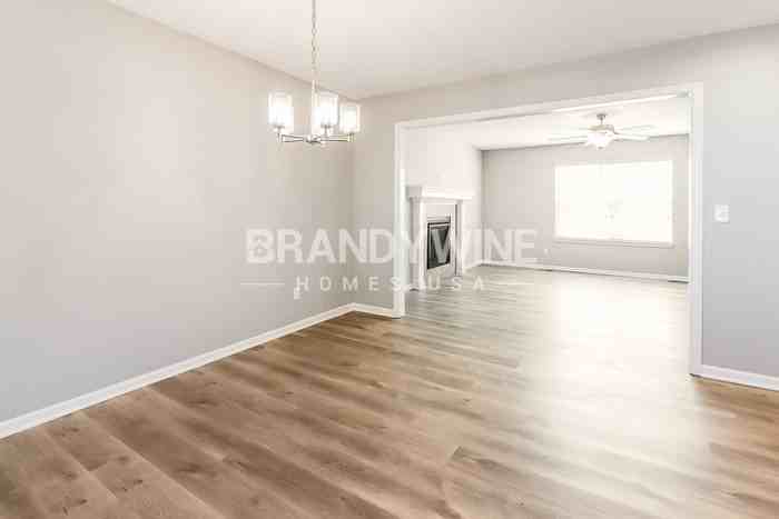 700 Winter Dr - Photo 7 of 32