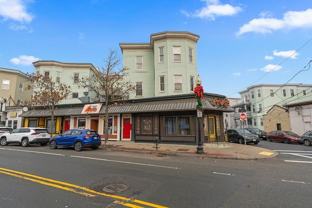 573 Washington St - Photo 1 of 1