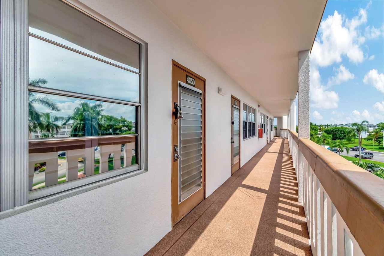 4050 Cornwall C - Photo 4 of 50