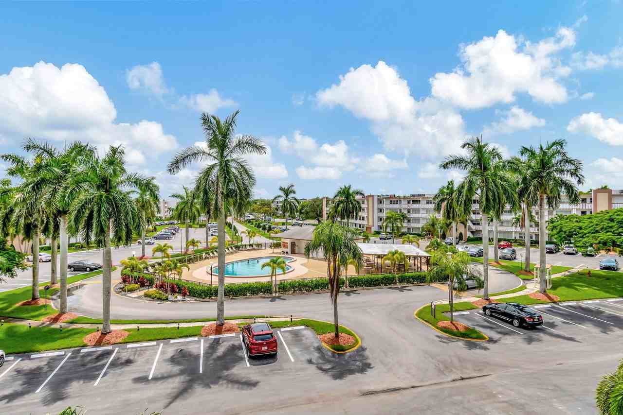 4050 Cornwall C - Photo 6 of 50