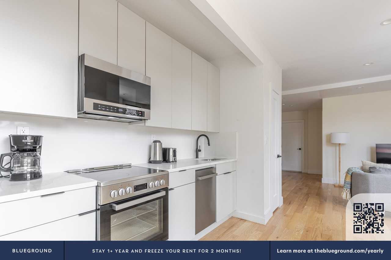226 W 97th St #1862 - Photo 7 of 19
