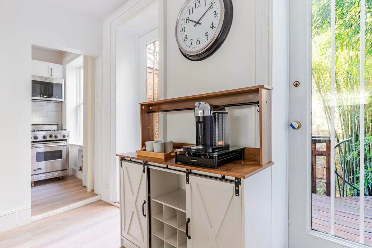 209 1st Ave #1370708P - Photo 5 of 17