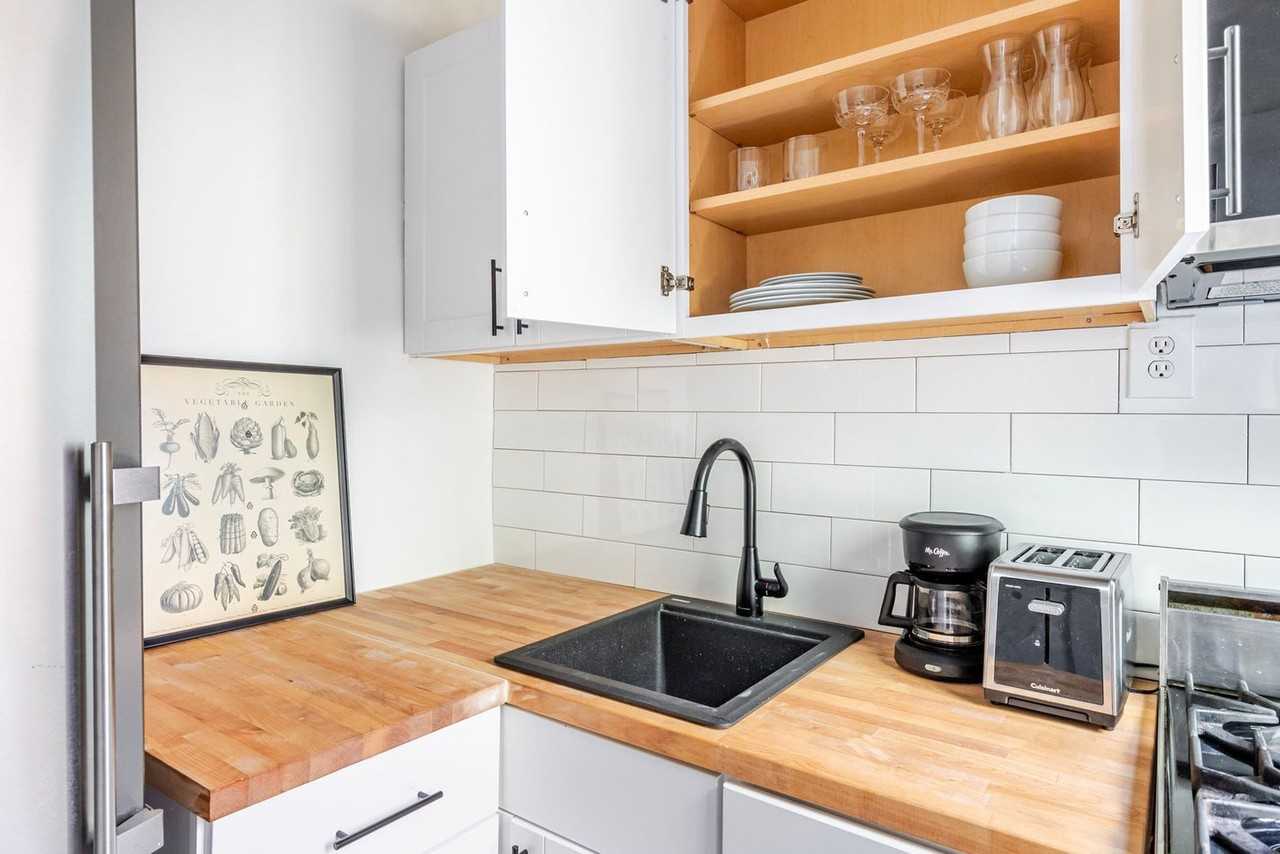 209 1st Ave #1370708P - Photo 7 of 17