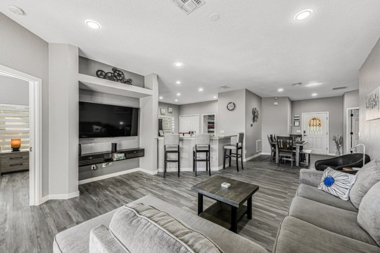 16716 Lazy Breeze Loop #1285810P - Photo 2 of 50