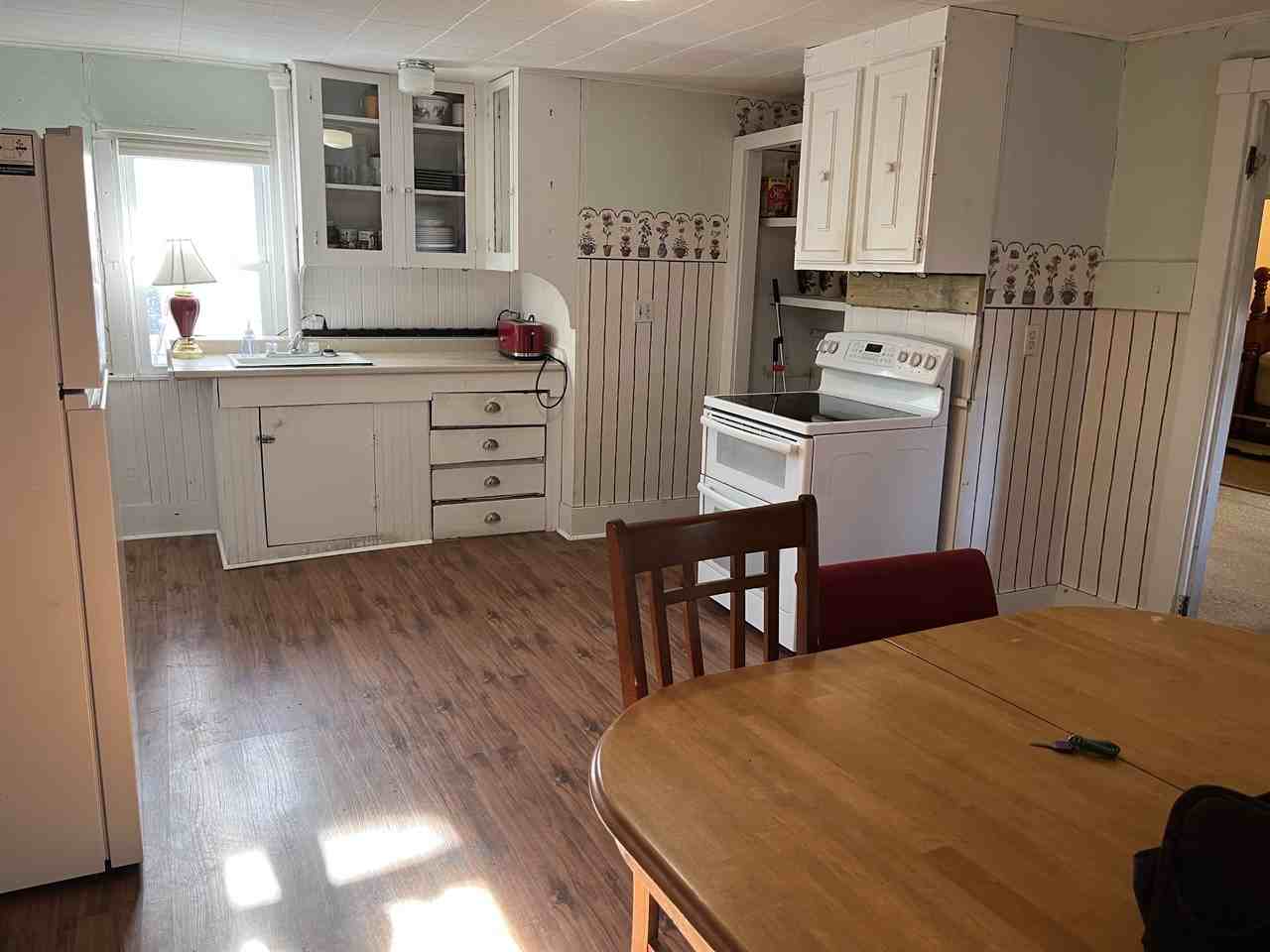 12 Royal St - Photo 5 of 15