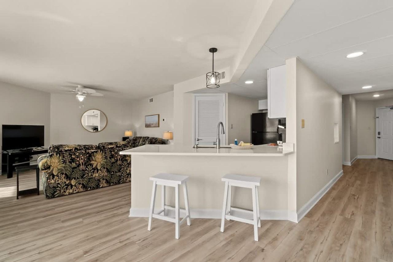 17155 Front Beach Rd #1354915P - Photo 3 of 26