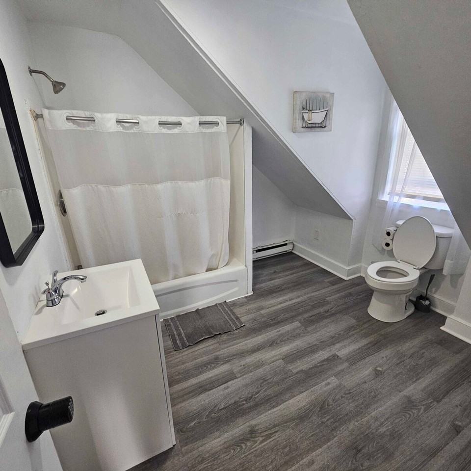 141 Wendell St #1373618P - Photo 6 of 16